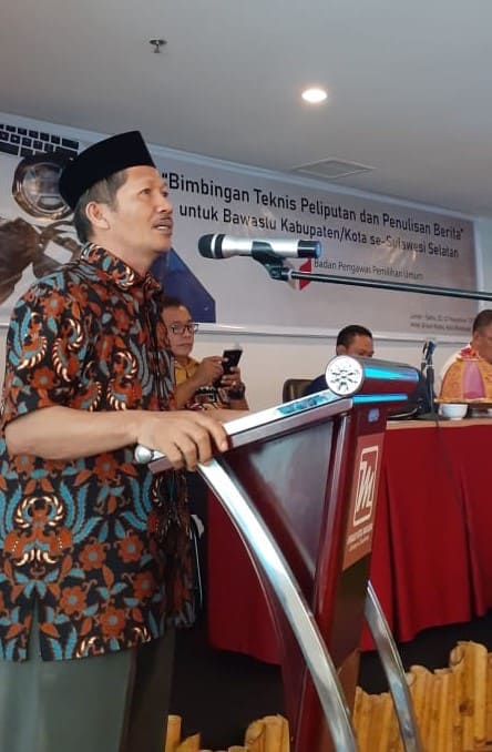 humas sebagai corong bawaslu dalam meningkatkan kepercayaan publik