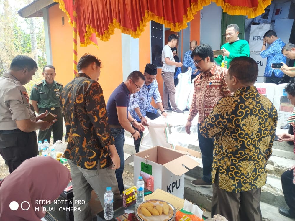 pengosongan kotak suara eks pemilu 2019