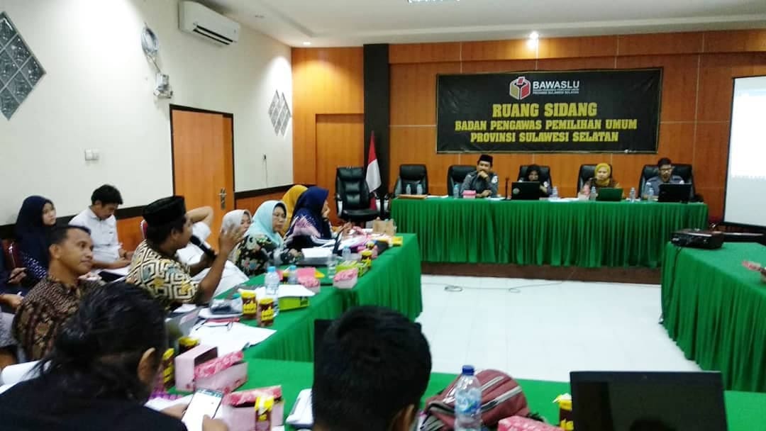 ANALISIS HUKUM TINDAK PIDANA DALAM UNDANG-UNDANG PILKADA