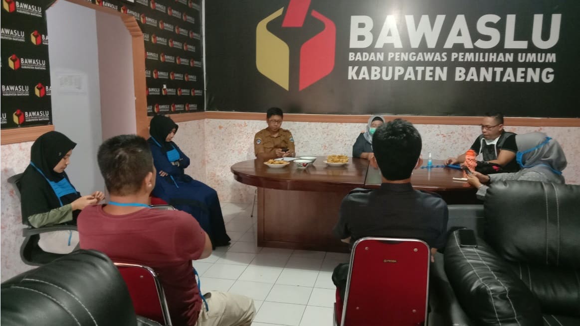 Pimpinan Bawaslu Gelar Rapat Terbatas