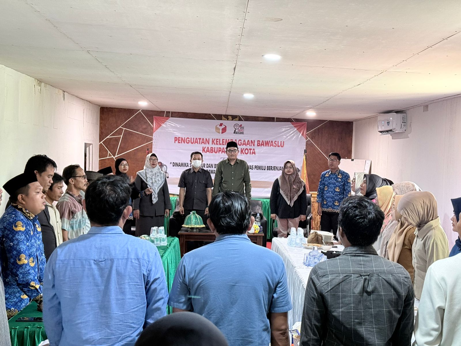 penguatan kelembagaan