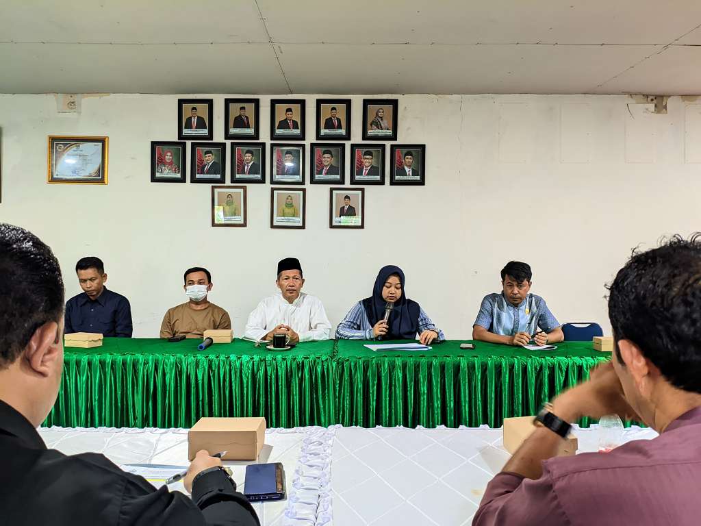 rapat