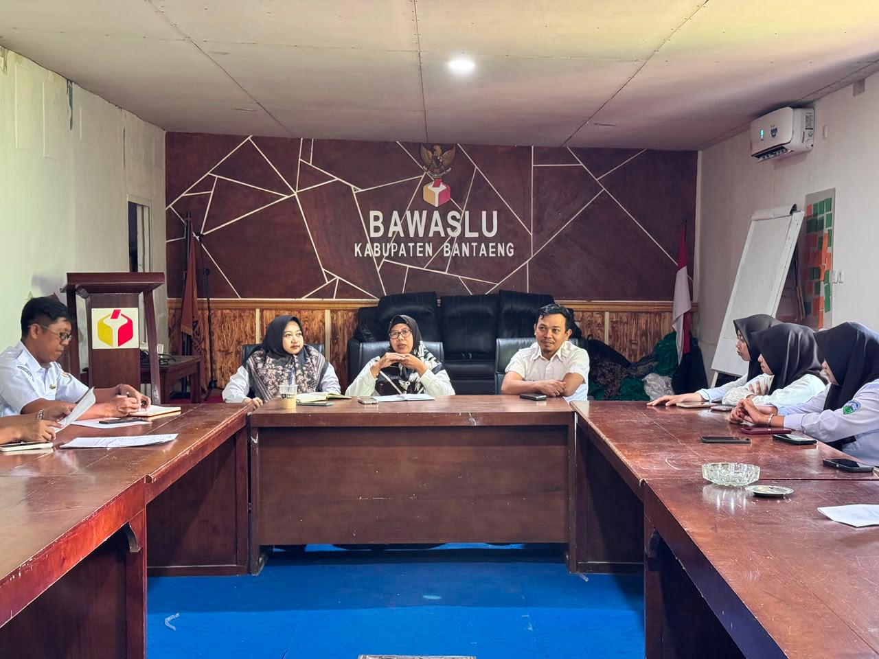 rapat internal