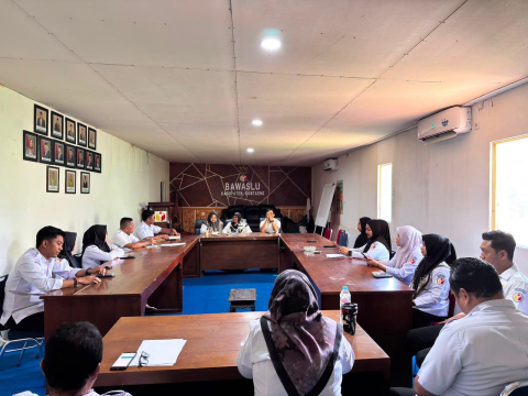 rapat internal