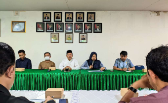rapat
